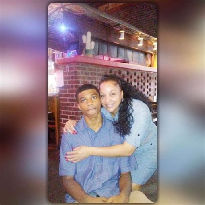 Devron Harris Age | Wiki, Net worth, Bio, Height, Girlfriend?