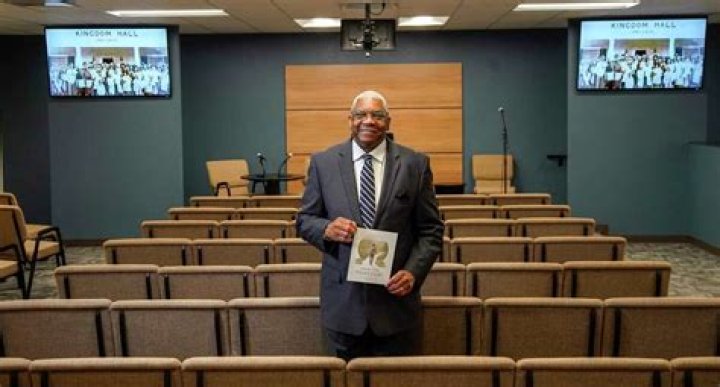 Is Miya Houston a Jehovah's Witness? (Celebrity Interview)